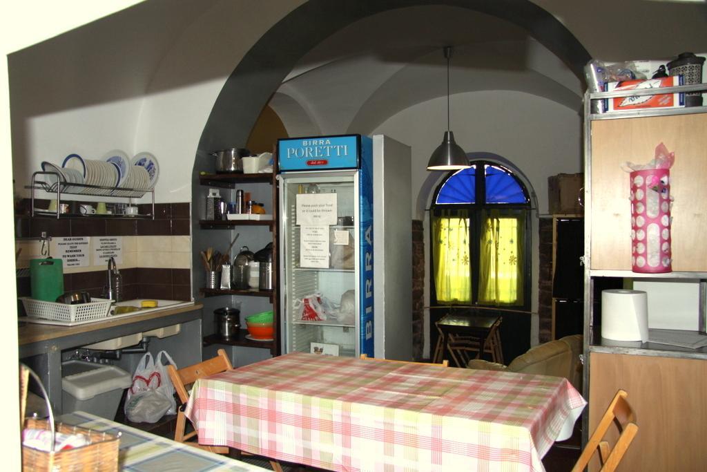 Agora Hostel Catania Exterior foto